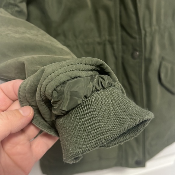 Abercrombie Kids Forest Green Ultimate Parka w/faux Fur size 11/12 - Picture 5 of 12